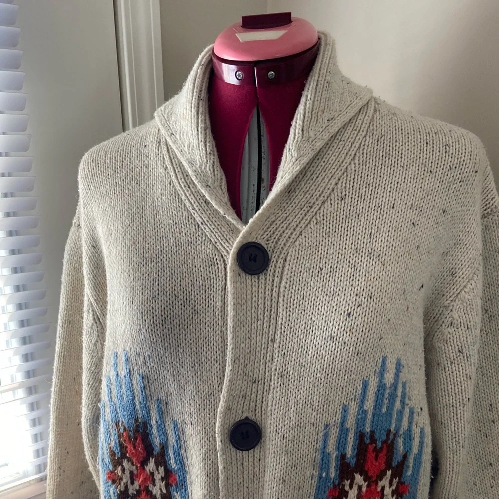 Obey Propaganda women cream wool blend long sleeves  cardigan. Size S. Used. - Picture 2 of 9
